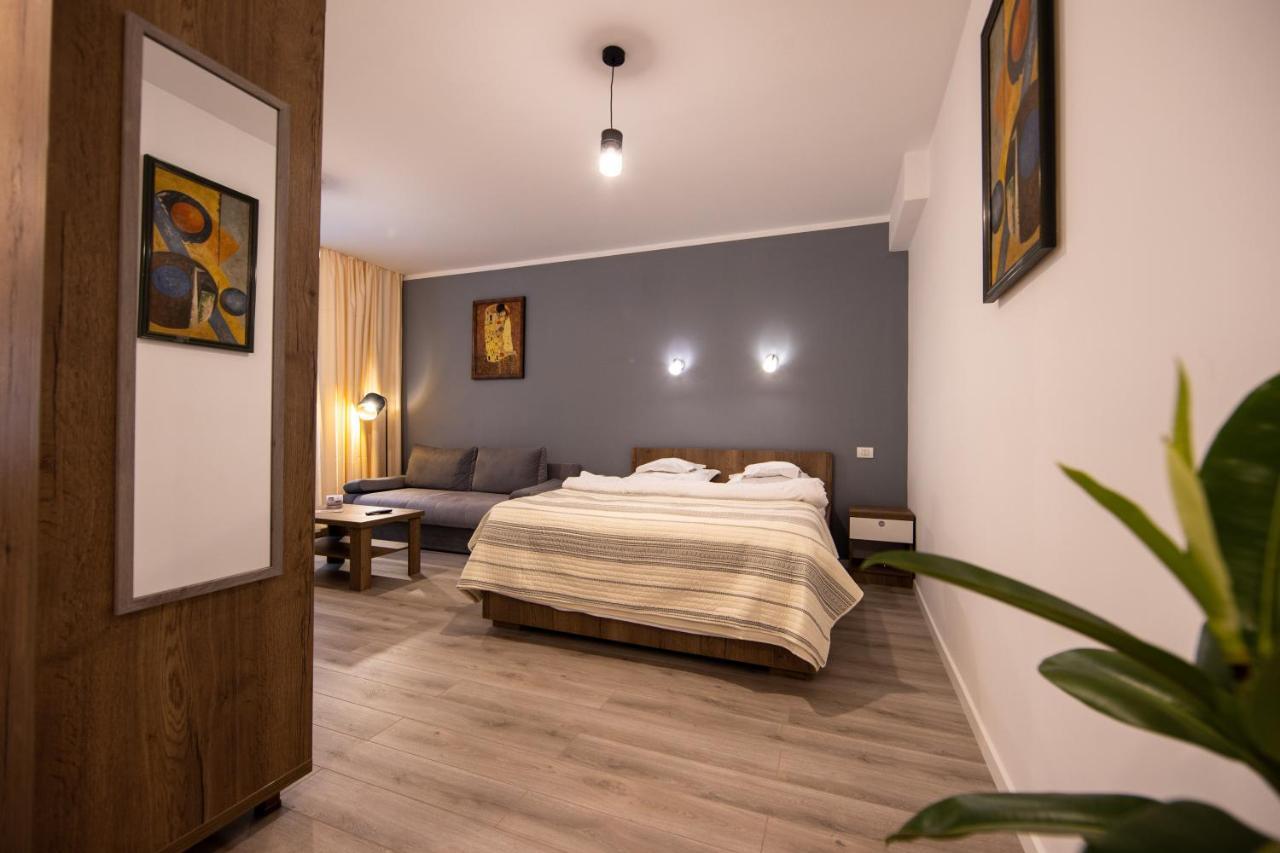 Central Place Apartment Timisoara 2 Екстериор снимка