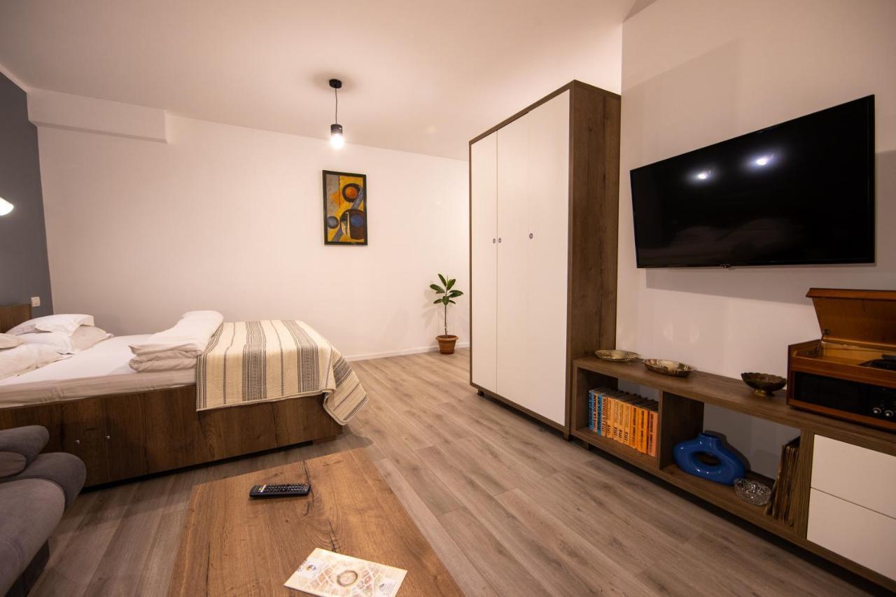 Central Place Apartment Timisoara 2 Екстериор снимка