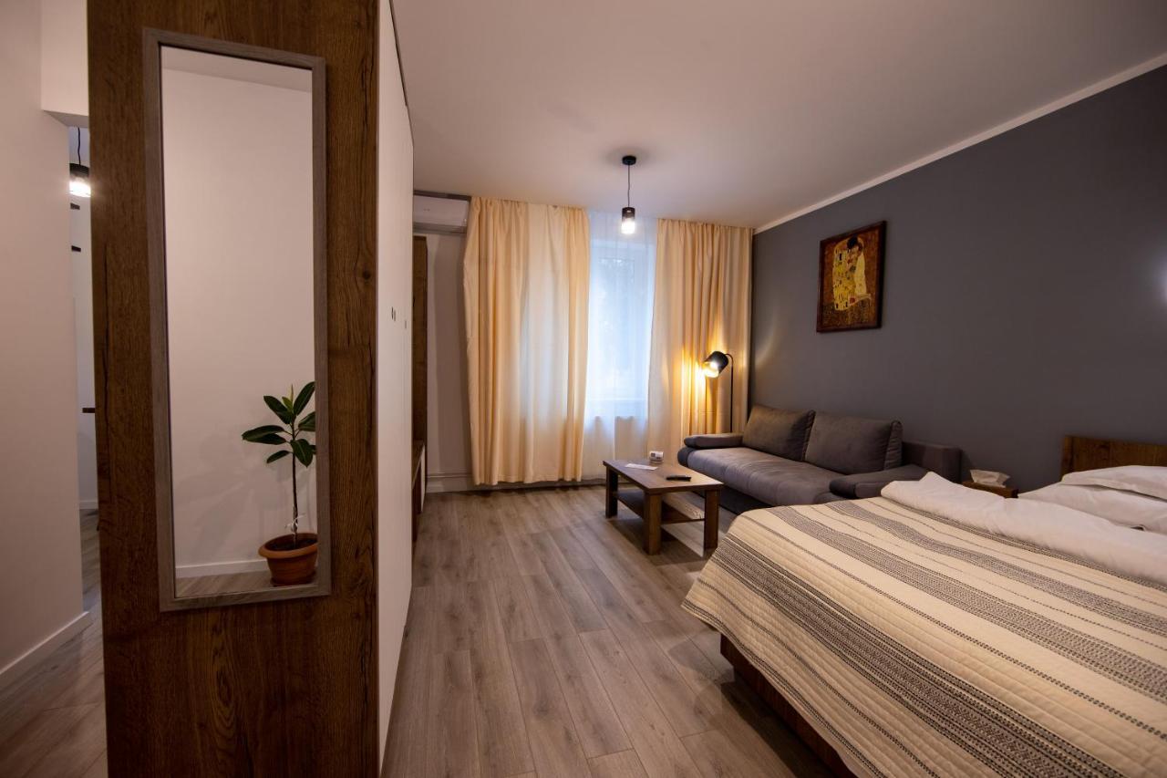 Central Place Apartment Timisoara 2 Екстериор снимка