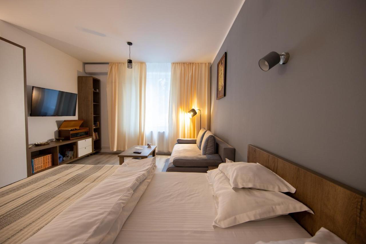 Central Place Apartment Timisoara 2 Екстериор снимка